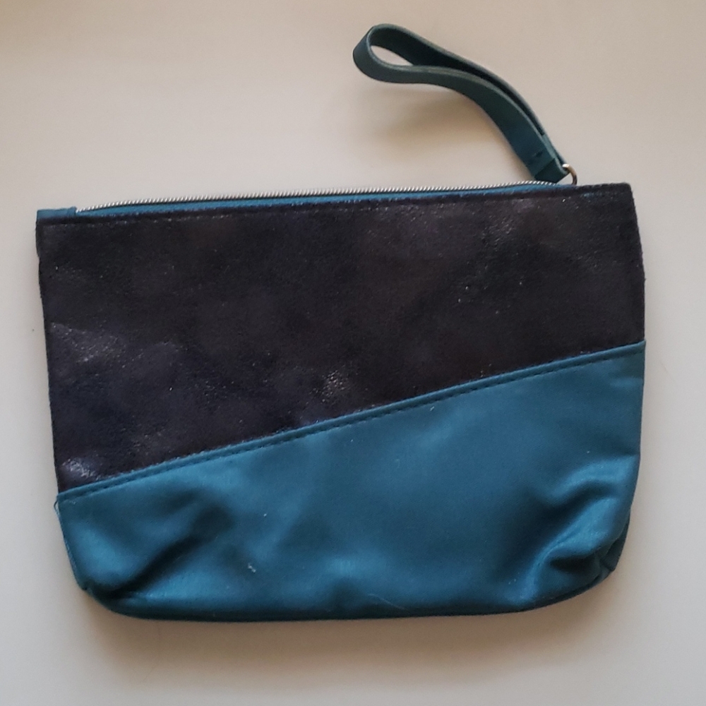 Makeup bag